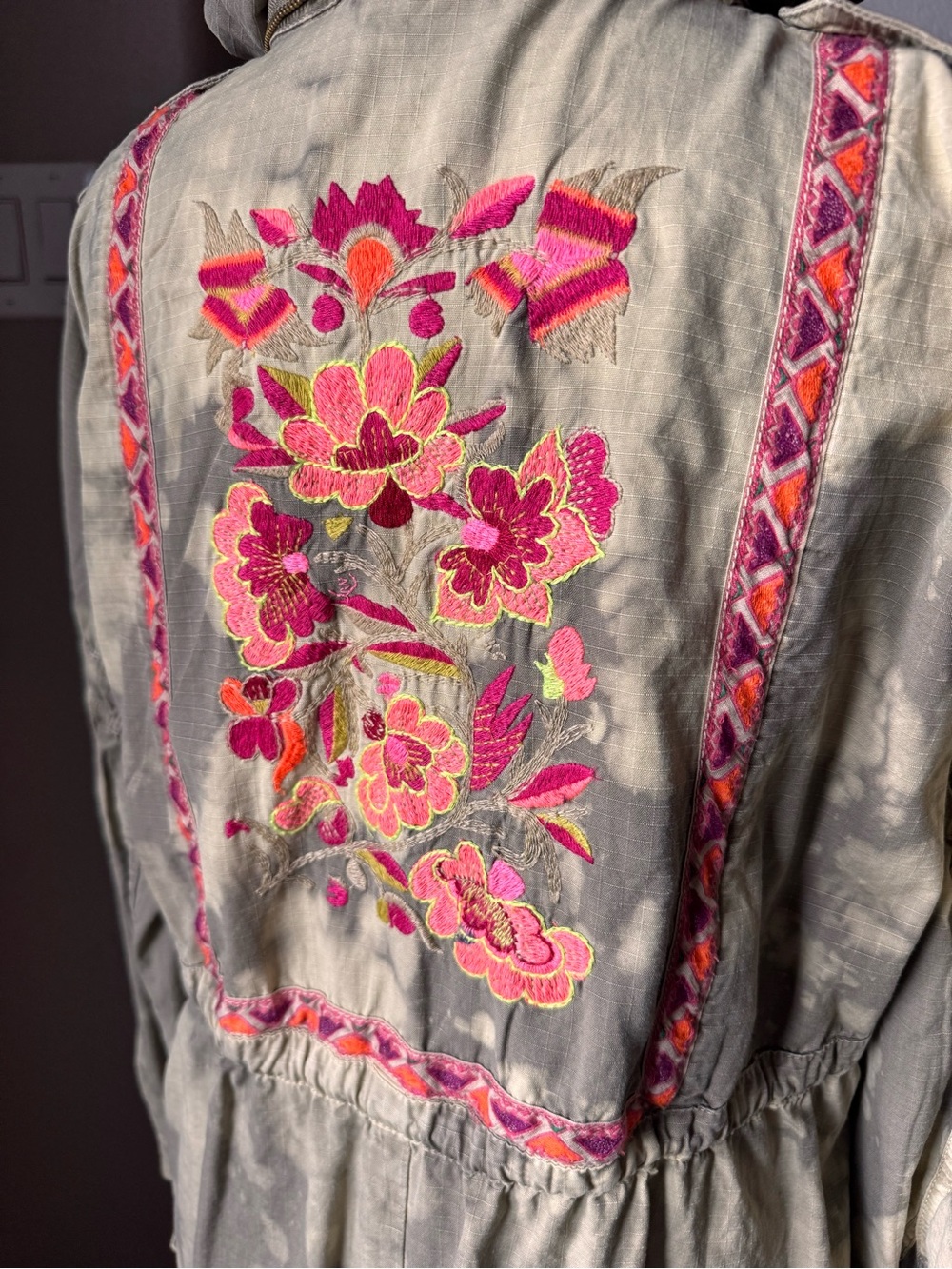 Free People Embroidered Anorak Hooded Utility Jacket Festival Boho Size 6 Camo - Picture 7 of 16